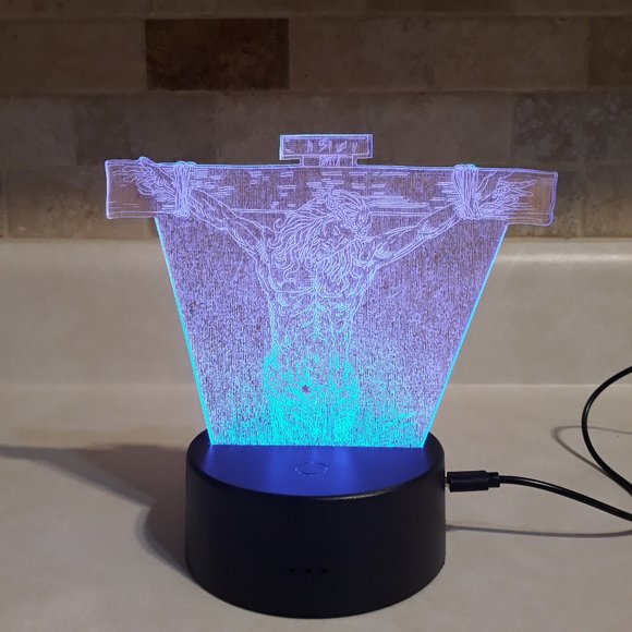 LED light up lamp of Jesus on the cross - Picture 2 of 7